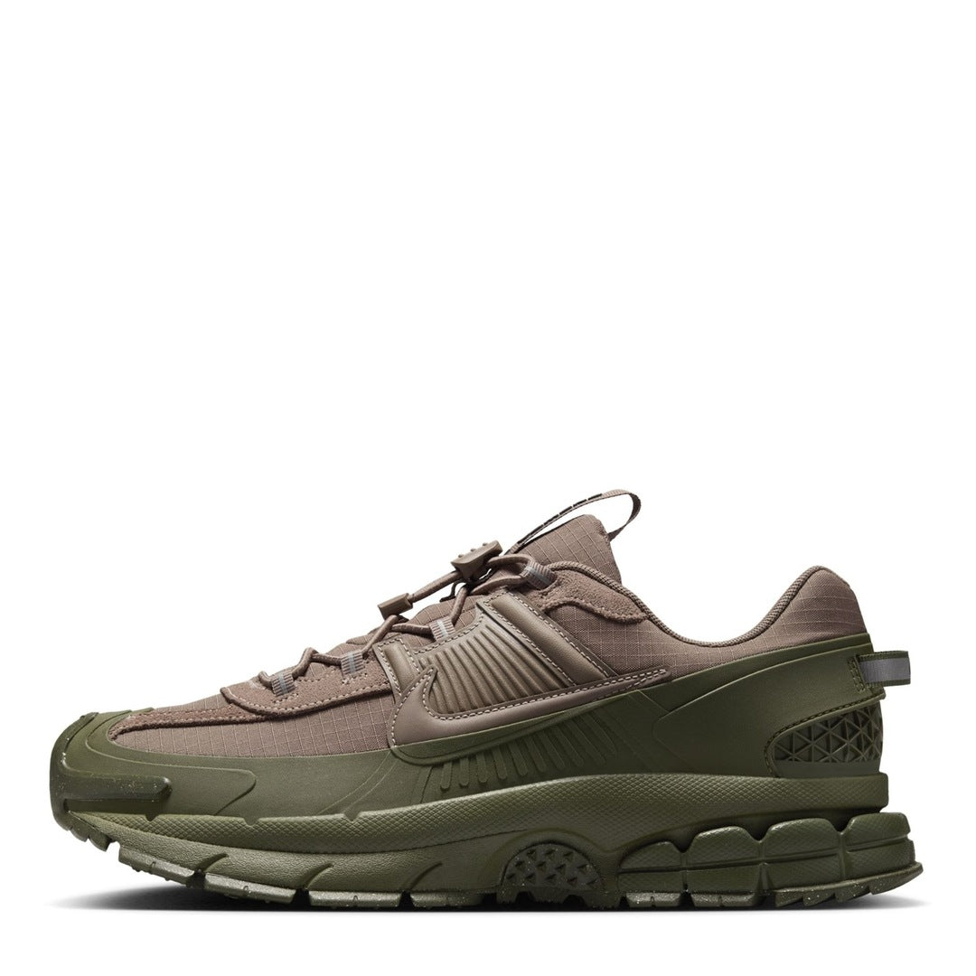 Nike zoom vomero 5 roam mink brown