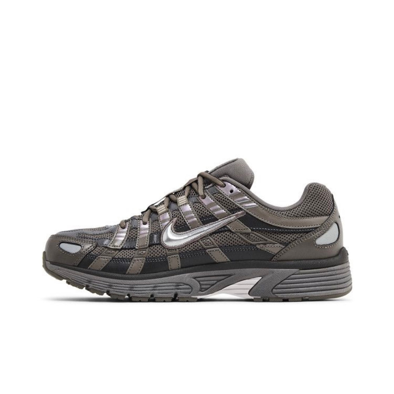 Nike p6000 trainers grey silver