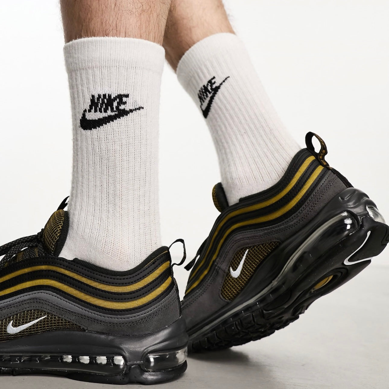 Nike Air max 97 trainers black bronze