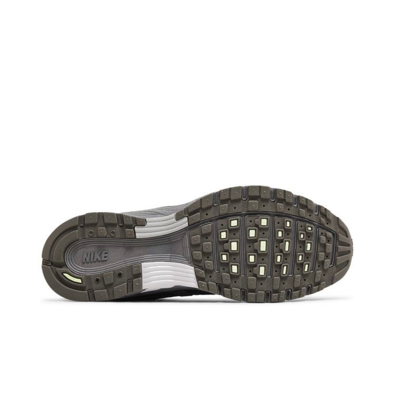 Nike p6000 trainers grey silver